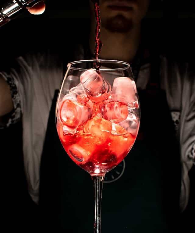 Hire elite mixologists for your luxury venue, events and hospitality training and recruitment
